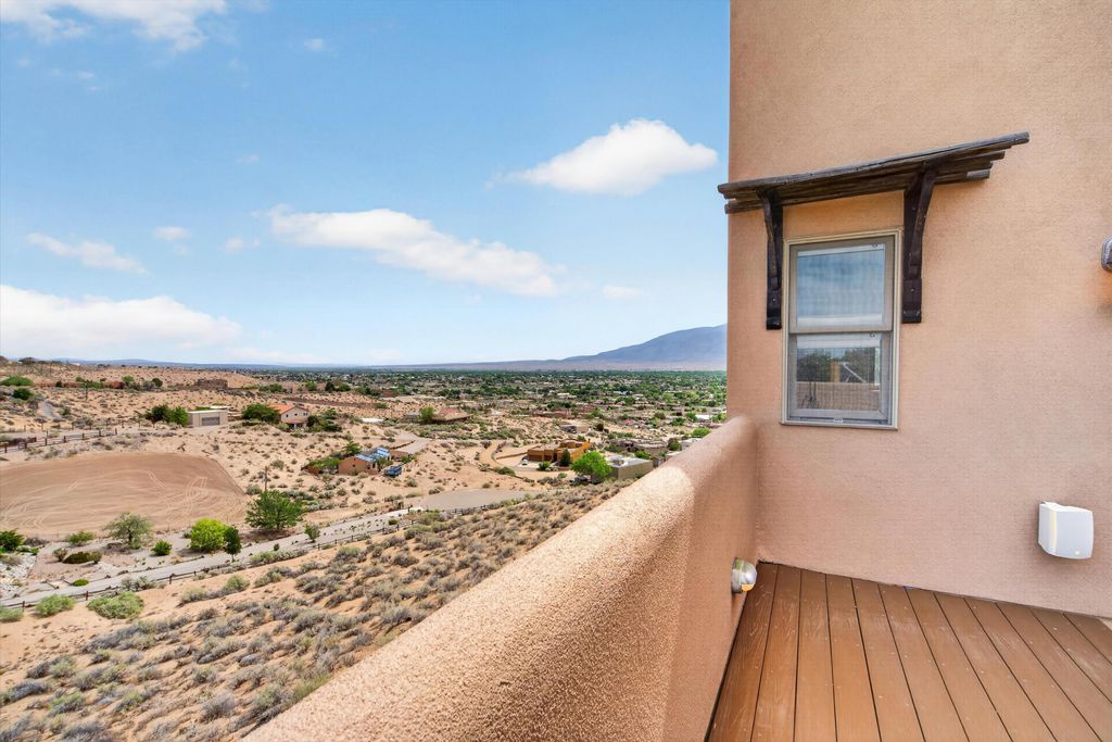 Image 62 of property listing at 42 Sereno Court, Corrales, NM 87048