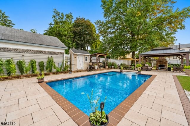 62 Liberty St, Lodi Boro, NJ 07644