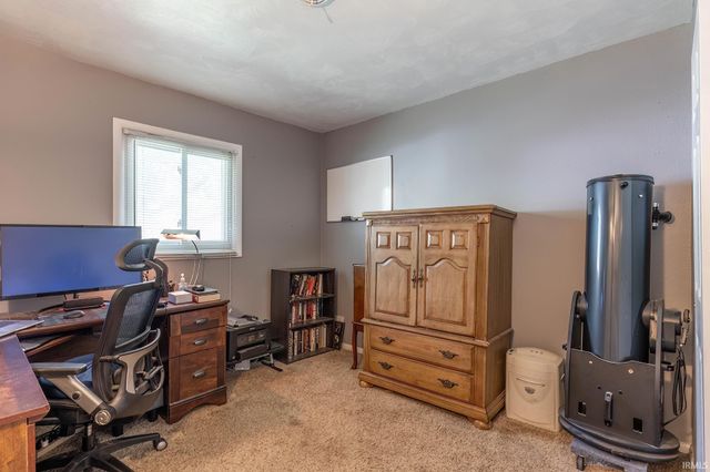 917 Wolverton Drive, Fort Wayne, IN 46825