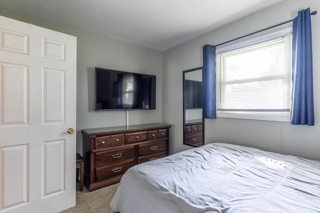 917 Wolverton Drive, Fort Wayne, IN 46825