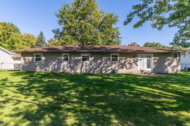 917 Wolverton Drive, Fort Wayne, IN 46825