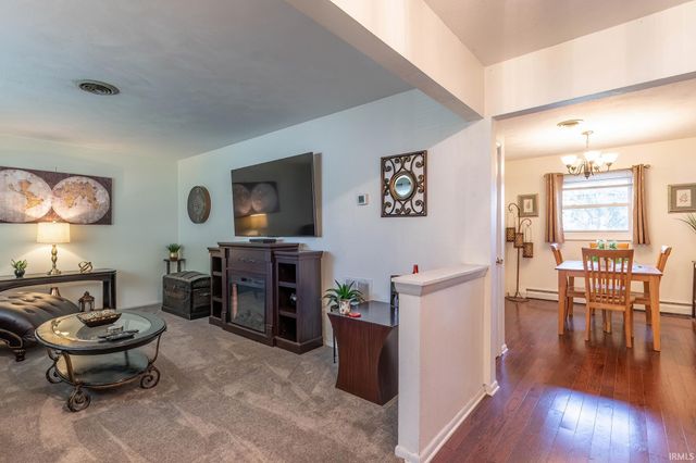 917 Wolverton Drive, Fort Wayne, IN 46825