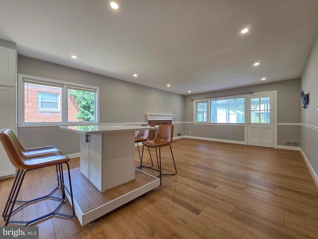 5921 ARLINGTON BLVD, Arlington, VA 22203