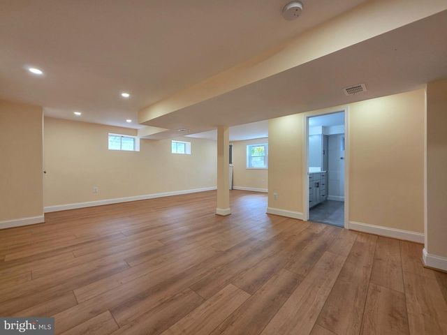 5921 ARLINGTON BLVD, Arlington, VA 22203
