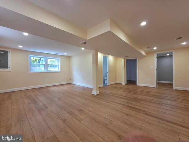 5921 ARLINGTON BLVD, Arlington, VA 22203