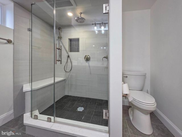 5921 ARLINGTON BLVD, Arlington, VA 22203