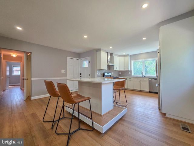 5921 ARLINGTON BLVD, Arlington, VA 22203