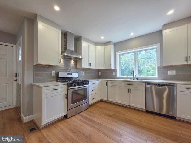 5921 ARLINGTON BLVD, Arlington, VA 22203