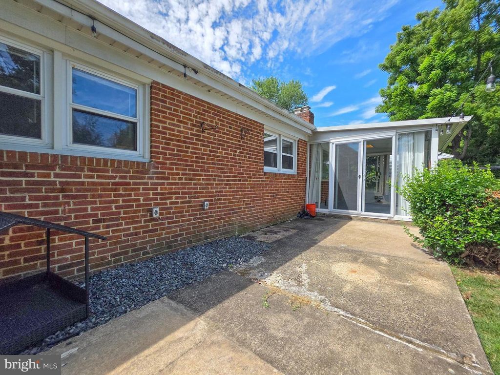 5921 ARLINGTON BLVD, Arlington, VA 22203