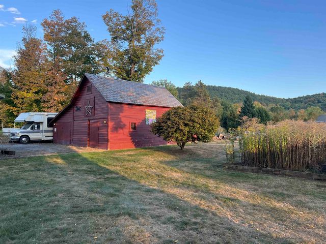 1100 E. Main Street, Poultney, VT 05764