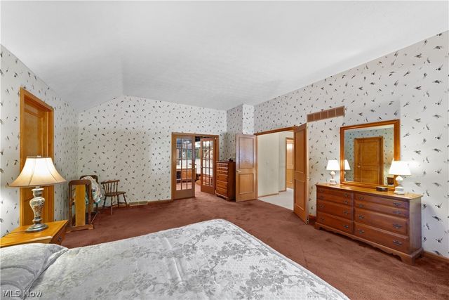 24177 Stonehedge Drive, Westlake, OH 44145