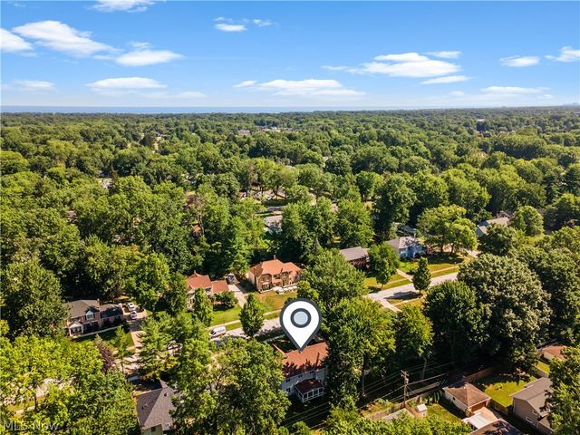 24177 Stonehedge Drive, Westlake, OH 44145