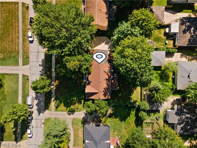 24177 Stonehedge Drive, Westlake, OH 44145