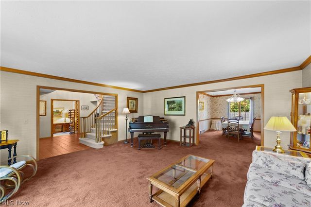 24177 Stonehedge Drive, Westlake, OH 44145