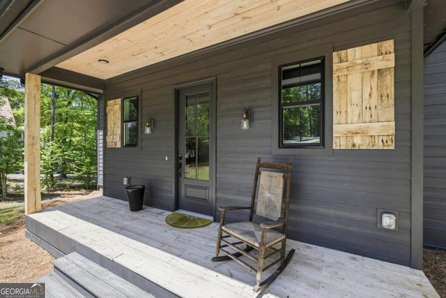 109 Long Shoals Circle, Eatonton, GA 31024