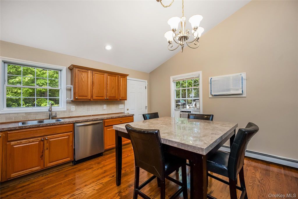 107 Sheep Pasture Road, Port Jefferson, NY 11777 — photo 5