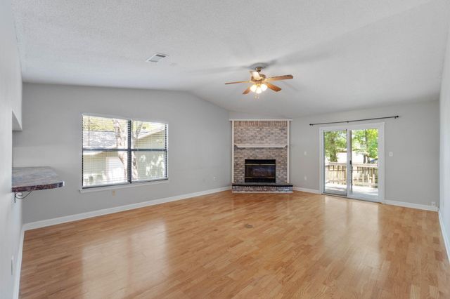 519 Matthew Street, Niceville, FL 32578