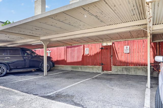 7175 Fair Oaks Avenue 55, Dallas, TX 75231