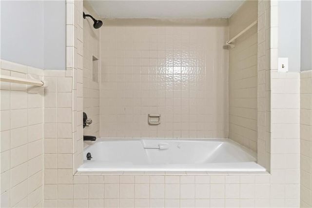 760 Pine Needle Road, Hampton, GA 30228