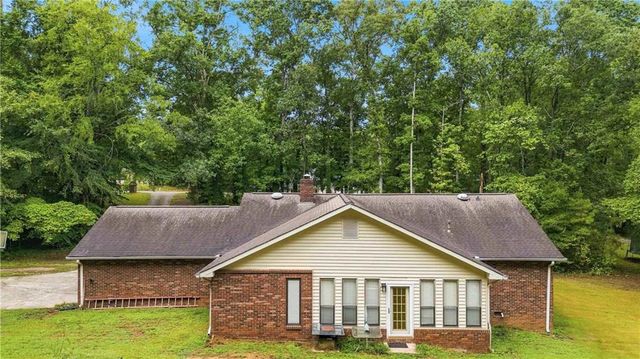 760 Pine Needle Road, Hampton, GA 30228