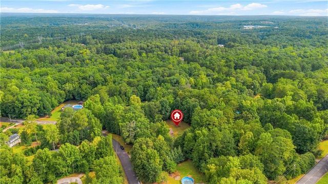 760 Pine Needle Road, Hampton, GA 30228