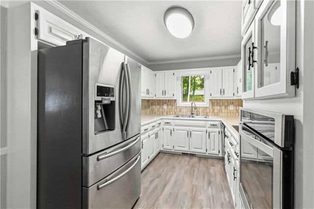 760 Pine Needle Road, Hampton, GA 30228