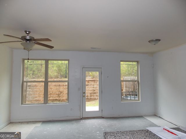 5918 Cassie Drive, Lithonia, GA 30038
