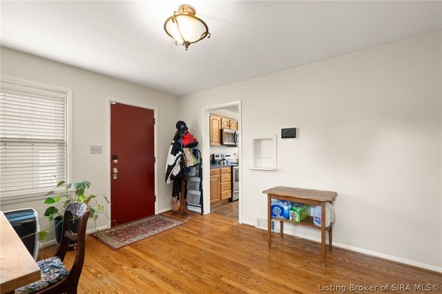 403 South Street, Sellersburg, IN 47172