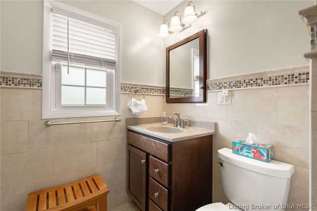 403 South Street, Sellersburg, IN 47172