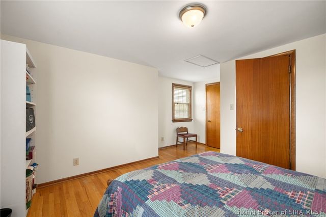 403 South Street, Sellersburg, IN 47172