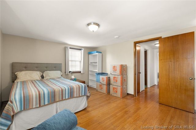 403 South Street, Sellersburg, IN 47172