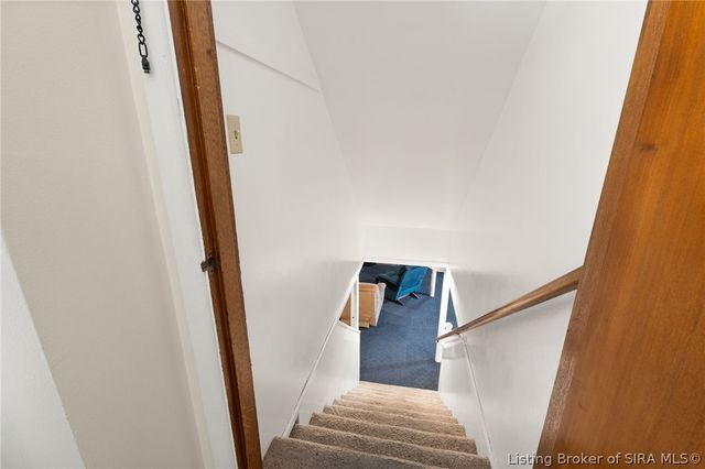 403 South Street, Sellersburg, IN 47172