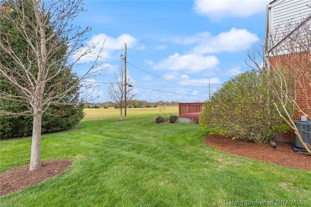 403 South Street, Sellersburg, IN 47172