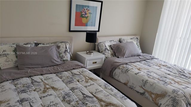 16699 Collins Avenue 2404, Sunny Isles Beach, FL 33160