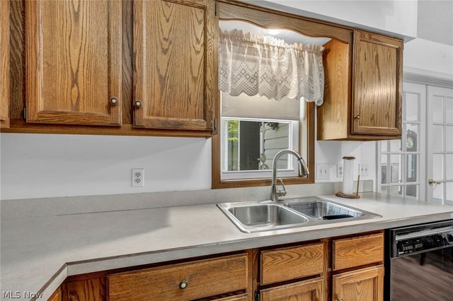 513 Russell Street, Newton Falls, OH 44444