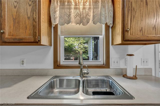 513 Russell Street, Newton Falls, OH 44444