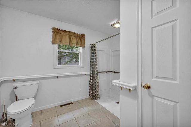 513 Russell Street, Newton Falls, OH 44444