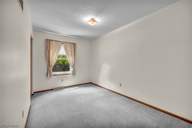 513 Russell Street, Newton Falls, OH 44444