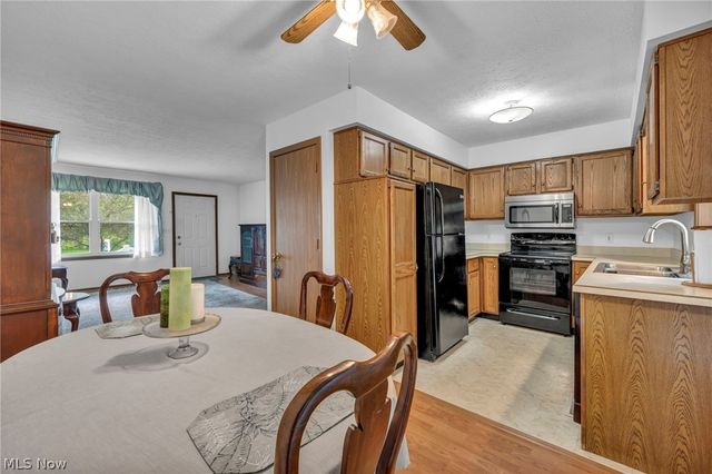 513 Russell Street, Newton Falls, OH 44444