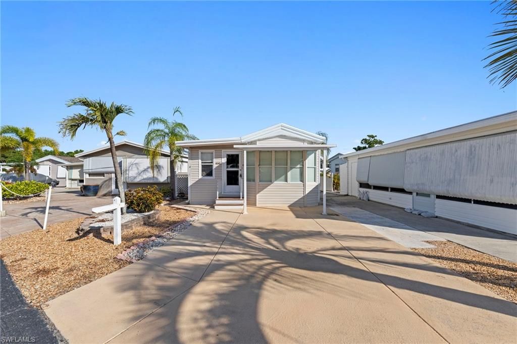 8547 Firwood DR, ESTERO, FL 33928 — photo 3