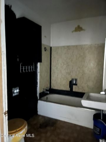 404 Main, Wardner, ID 83837