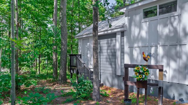 608 County Road 642, Mentone, AL 35984