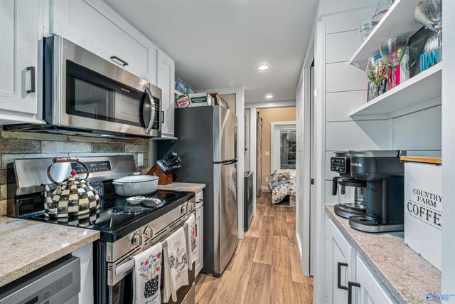 608 County Road 642, Mentone, AL 35984