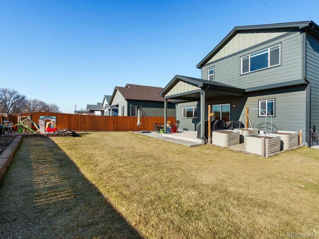 1880 E Fox Glove Ln, Milliken, CO 80543