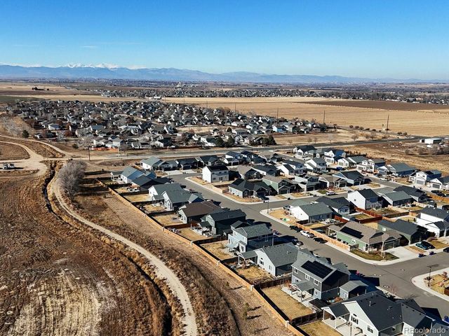 1880 E Fox Glove Ln, Milliken, CO 80543