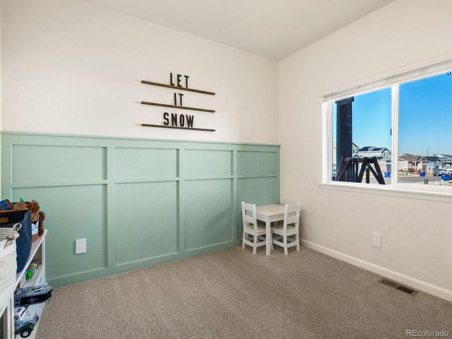 1880 E Fox Glove Ln, Milliken, CO 80543