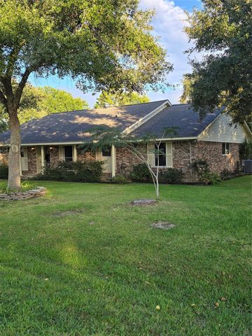 2505 Mary Avenue, Pearland, TX 77581