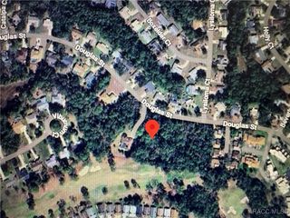 73 Douglas Street, Homosassa, FL 34446