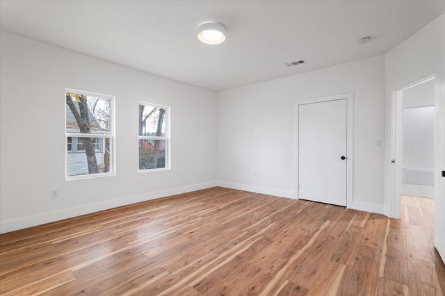 1516 S Adams Street, Fort Worth, TX 76104