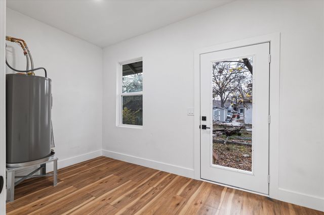 1516 S Adams Street, Fort Worth, TX 76104